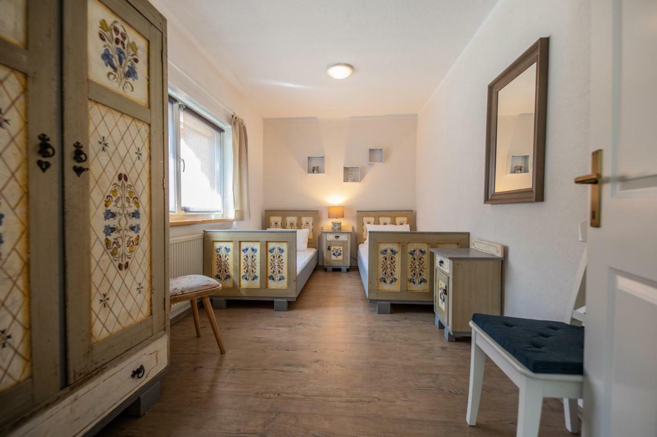 Ferienwohnung Am Platzl Neustift im Stubaital Esterno foto